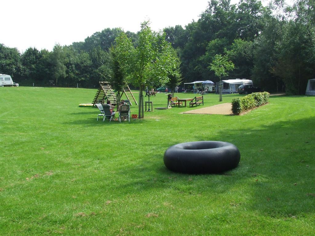 Sint Odiliënberg Holiday Home Ossa Basecamp חדר תמונה