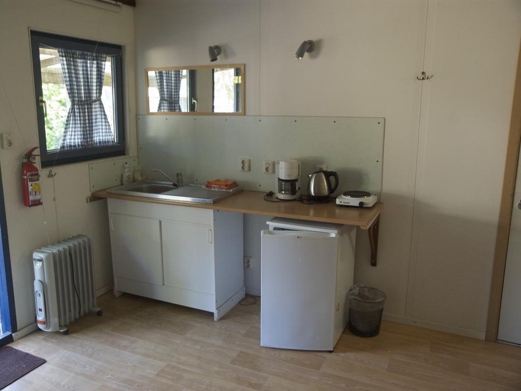 Sint Odiliënberg Holiday Home Ossa Basecamp חדר תמונה